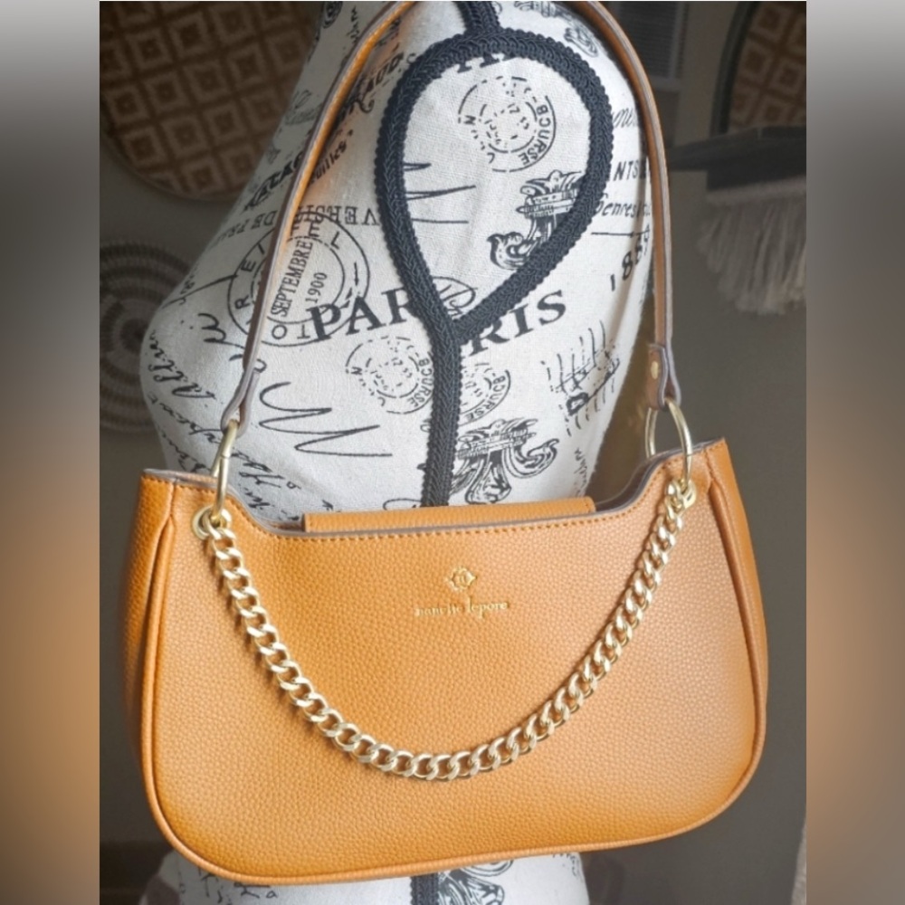NANETTE LAPORE - Tan Leather Shoulder Bag with Gold Chain